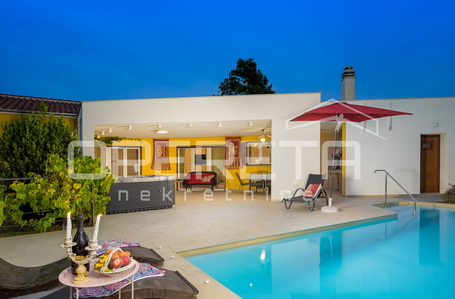 opereta_carousel_photo_3