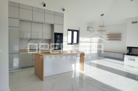 opereta_carousel_photo_3