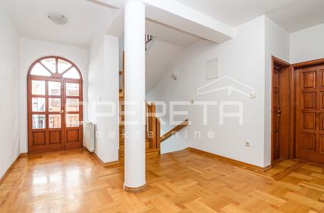 opereta_carousel_photo_8