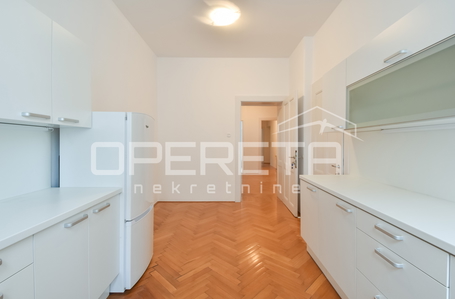 opereta_carousel_photo_3