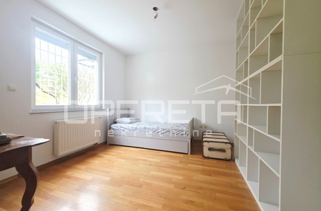 opereta_carousel_photo_9