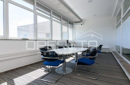 opereta_carousel_photo_2