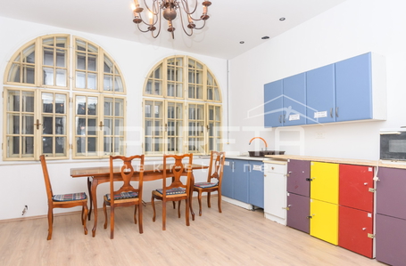 opereta_carousel_photo_2