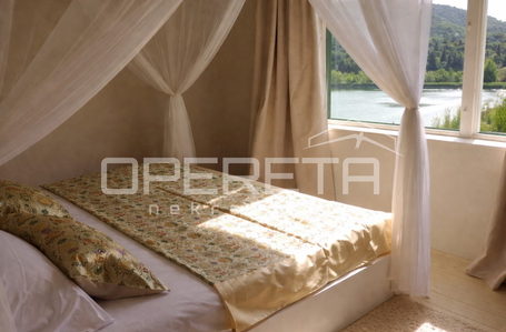 opereta_carousel_photo_7