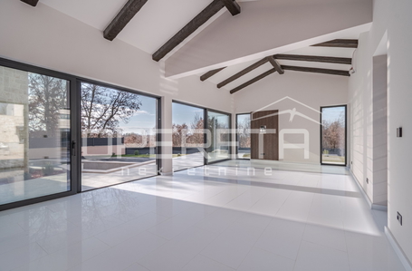 opereta_carousel_photo_7