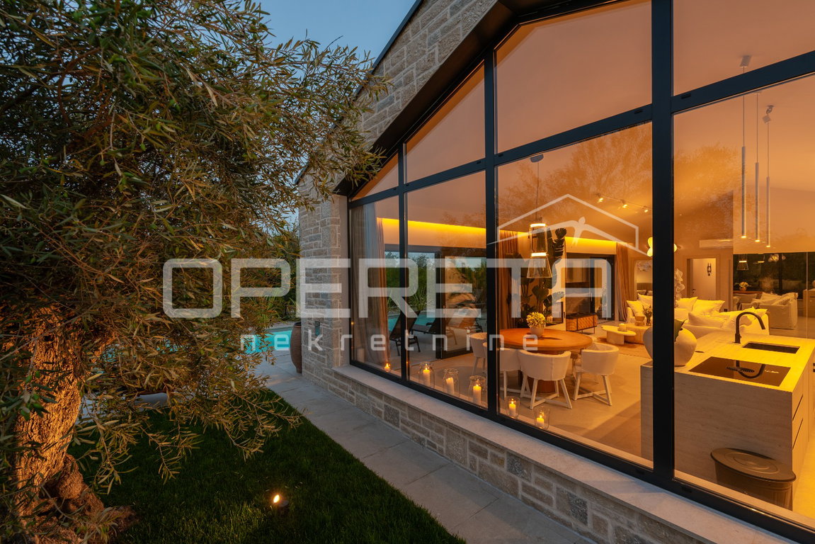 OPERETA 573716