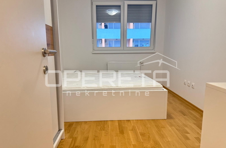 opereta_carousel_photo_4