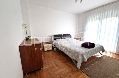 opereta_carousel_photo_8