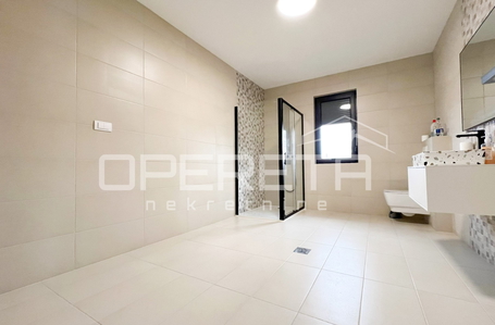 opereta_carousel_photo_8