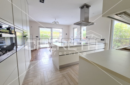 opereta_carousel_photo_9