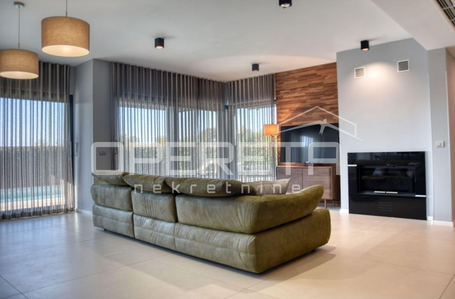 opereta_carousel_photo_2