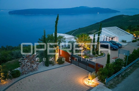 opereta_carousel_photo_4