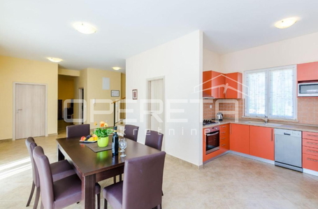 opereta_carousel_photo_8