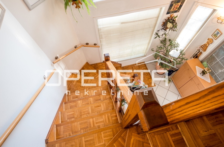 opereta_carousel_photo_8