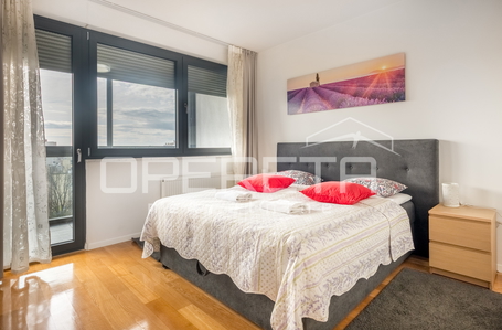 opereta_carousel_photo_5