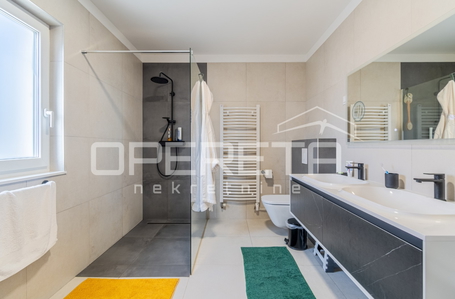 opereta_carousel_photo_7