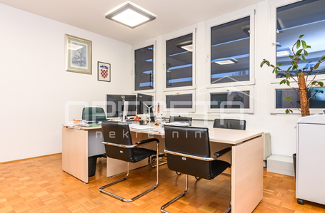 opereta_carousel_photo_4