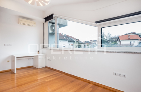 opereta_carousel_photo_8