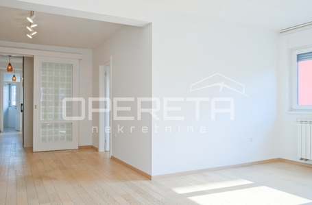 opereta_carousel_photo_4