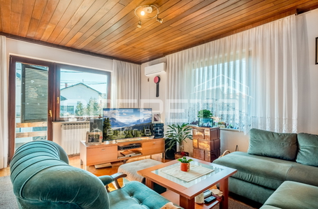 opereta_carousel_photo_8