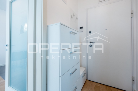 opereta_carousel_photo_8