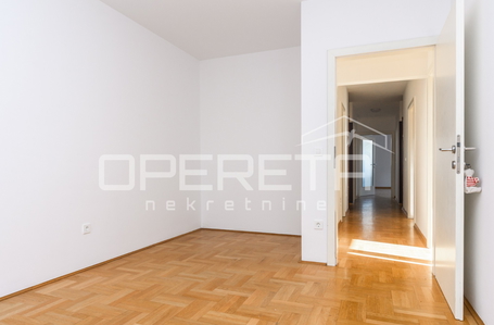 opereta_carousel_photo_6