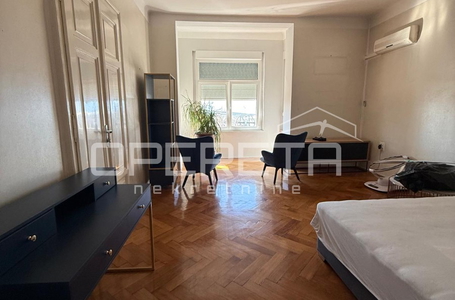 opereta_carousel_photo_7