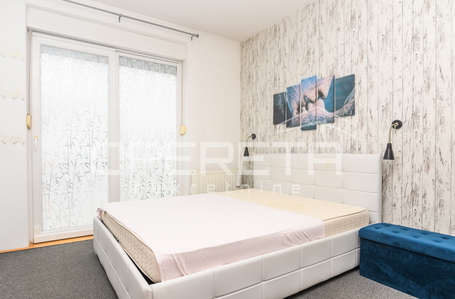 opereta_carousel_photo_4