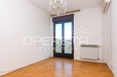 opereta_carousel_photo_6