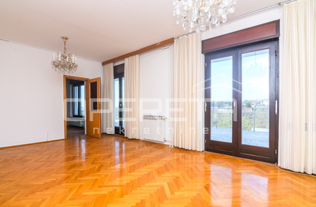 opereta_carousel_photo_8