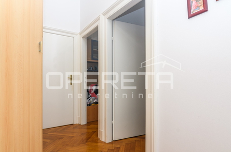 opereta_carousel_photo_4