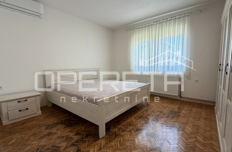 opereta_carousel_photo_2