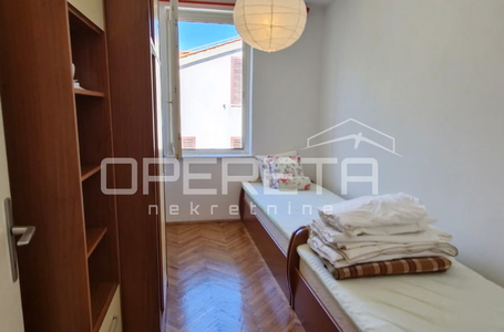 opereta_carousel_photo_7