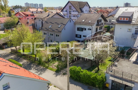 opereta_carousel_photo_4