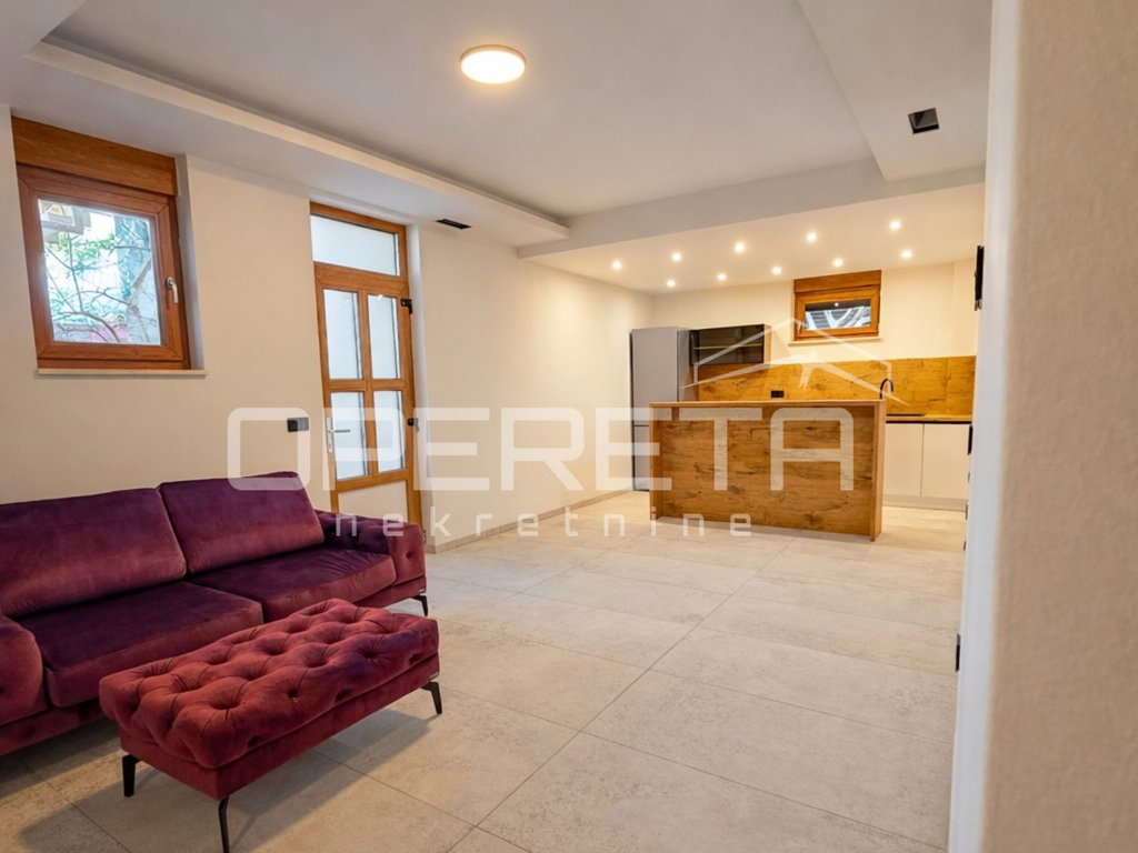 OPERETA 589860