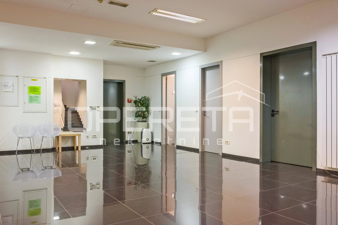 OPERETA 589915