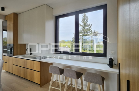 opereta_carousel_photo_2