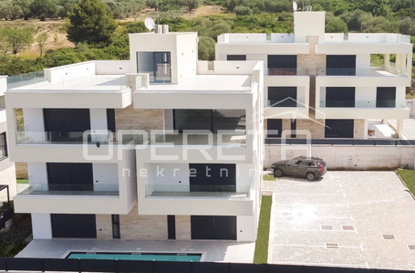 opereta_carousel_photo_3