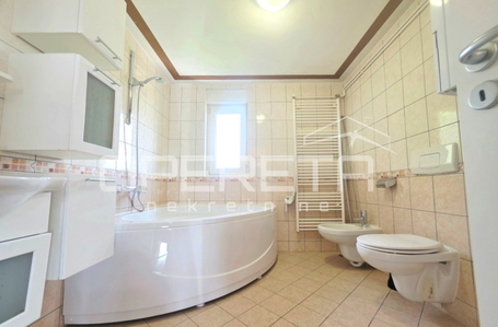 opereta_carousel_photo_3