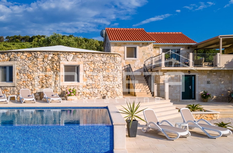 opereta_carousel_photo_2