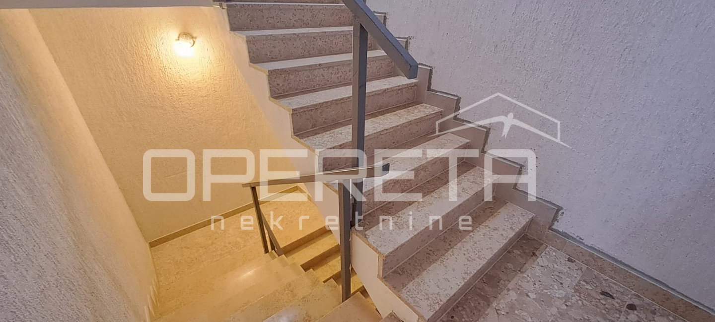 OPERETA 591905