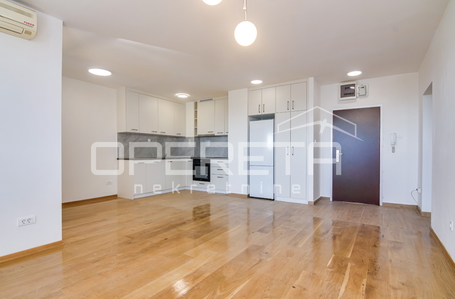 opereta_carousel_photo_3