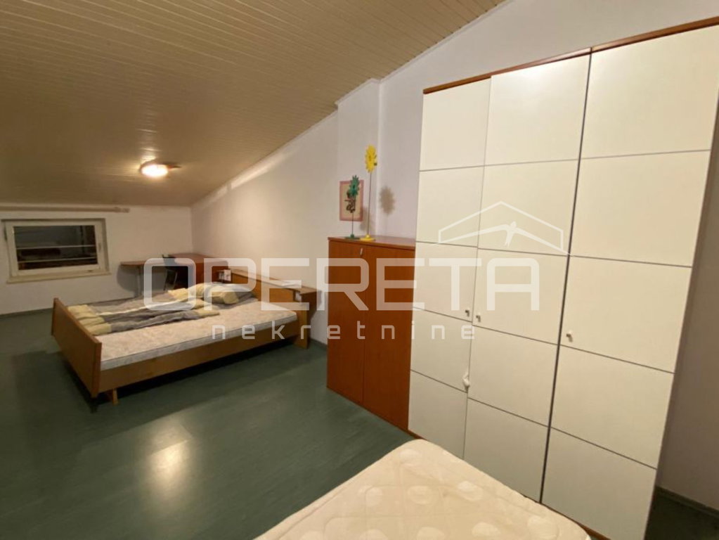 OPERETA 592309
