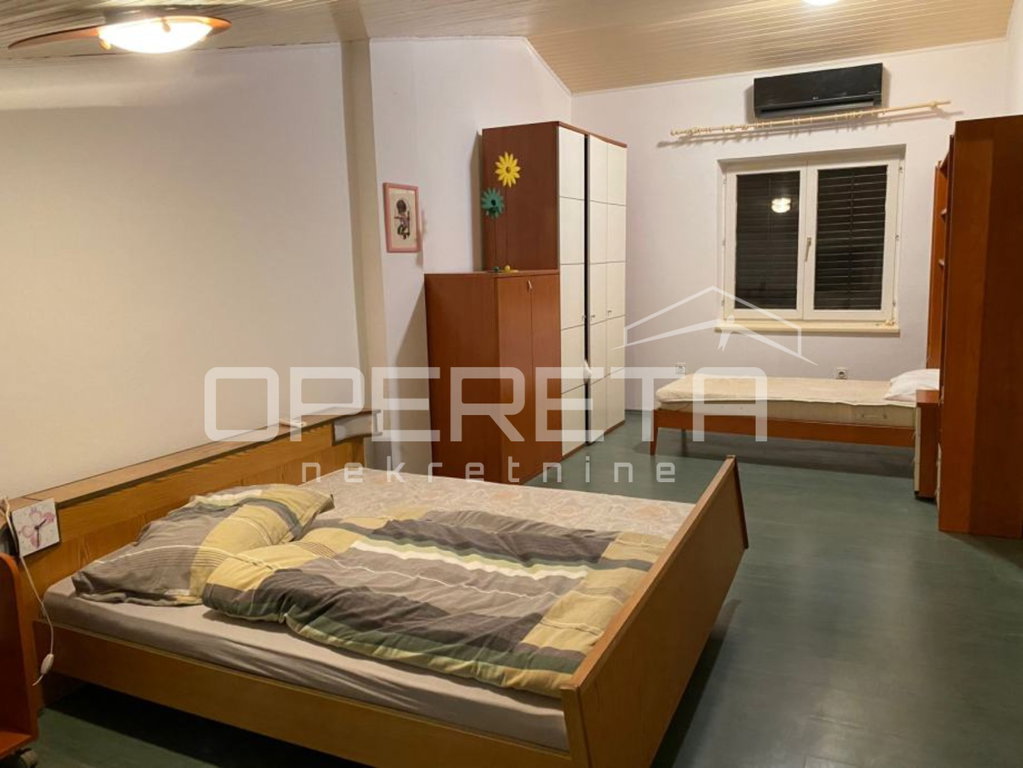 OPERETA 592312
