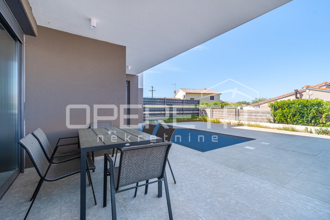 OPERETA 592910