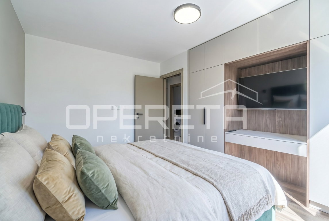OPERETA 592916