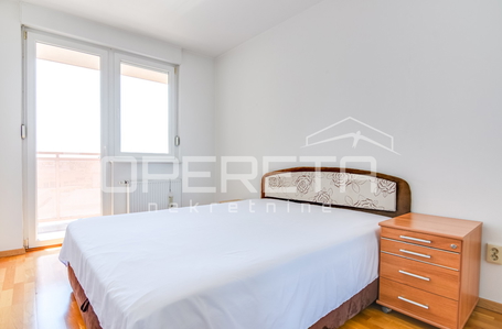 opereta_carousel_photo_7