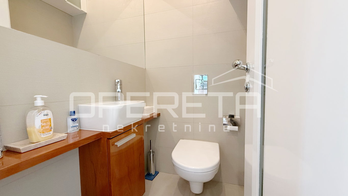 OPERETA 593857