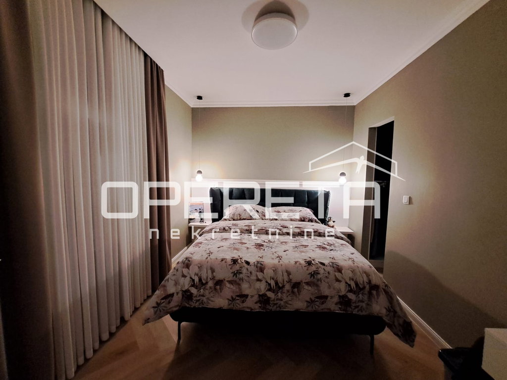 OPERETA 594618