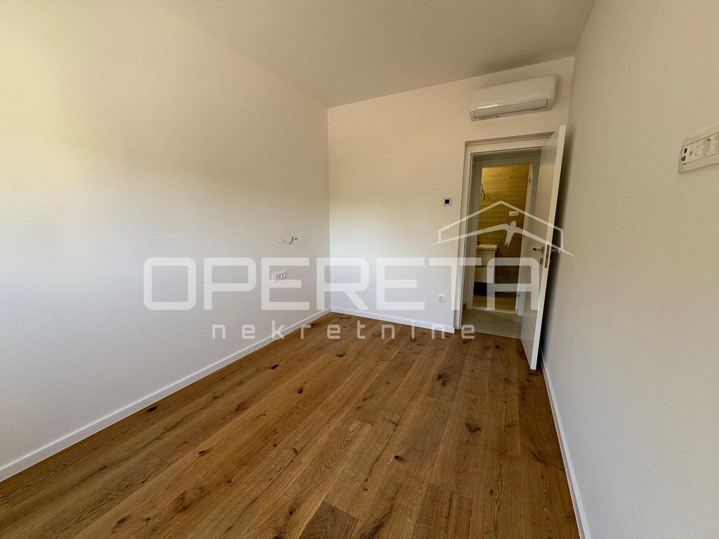 OPERETA 594673